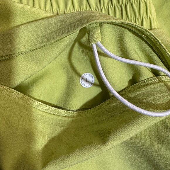 Lululemon Board Shorts - Neon Yellow, Men's Large - Picture 3 of 4